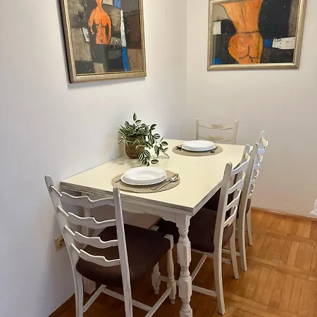 Centar Novi Sad-free Parking *